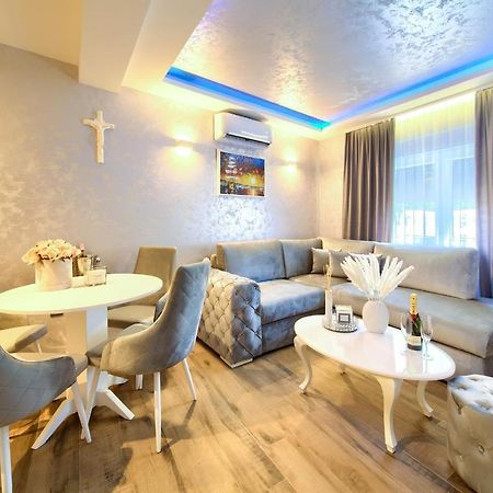 ראב Luxury Apartments Jf מראה חיצוני תמונה
