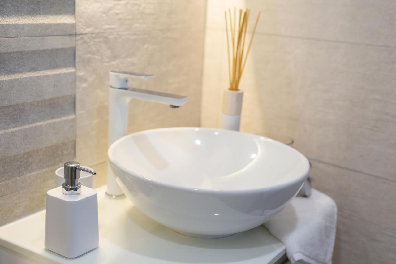 ראב Luxury Apartments Jf מראה חיצוני תמונה