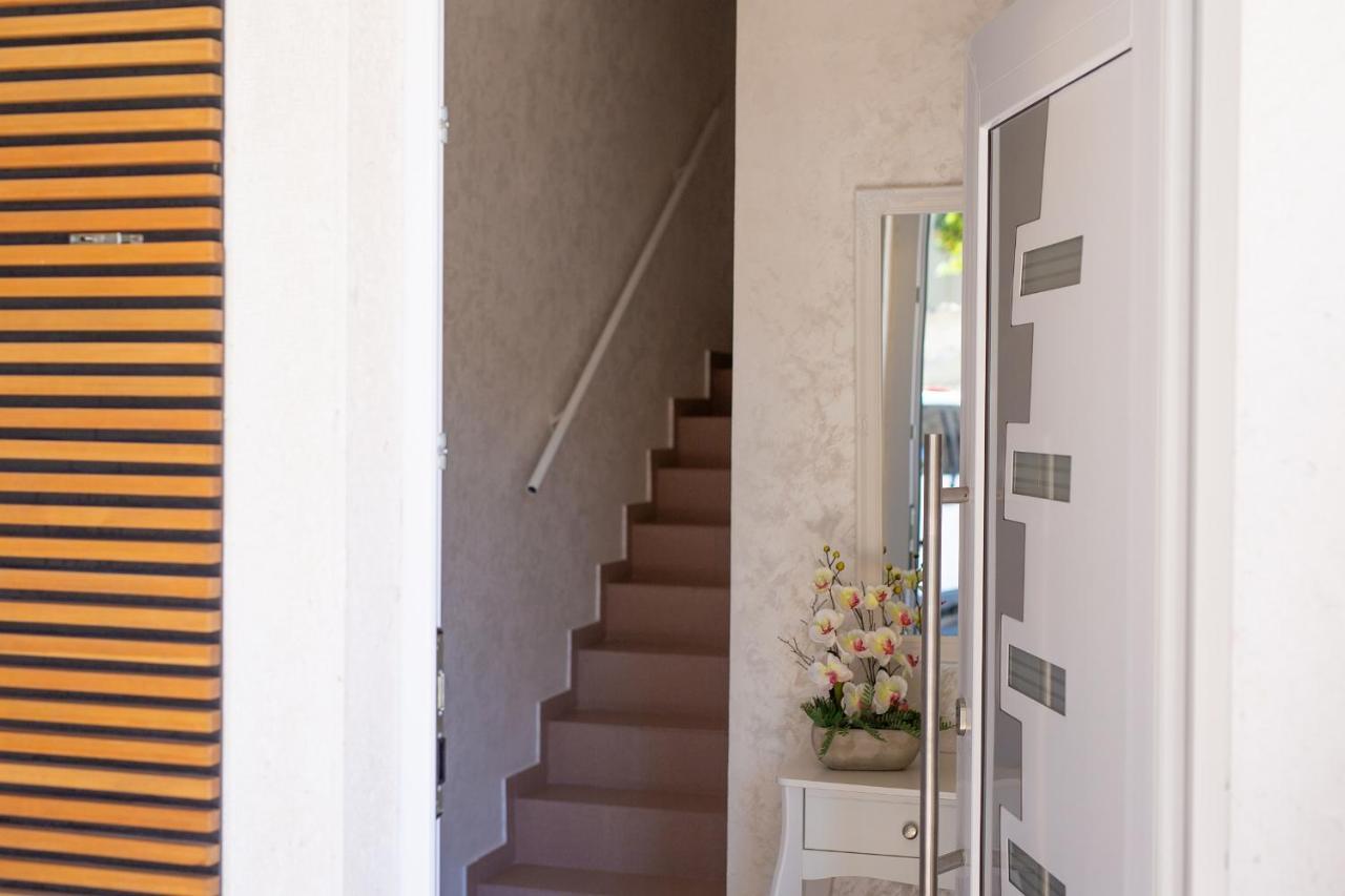 ראב Luxury Apartments Jf מראה חיצוני תמונה