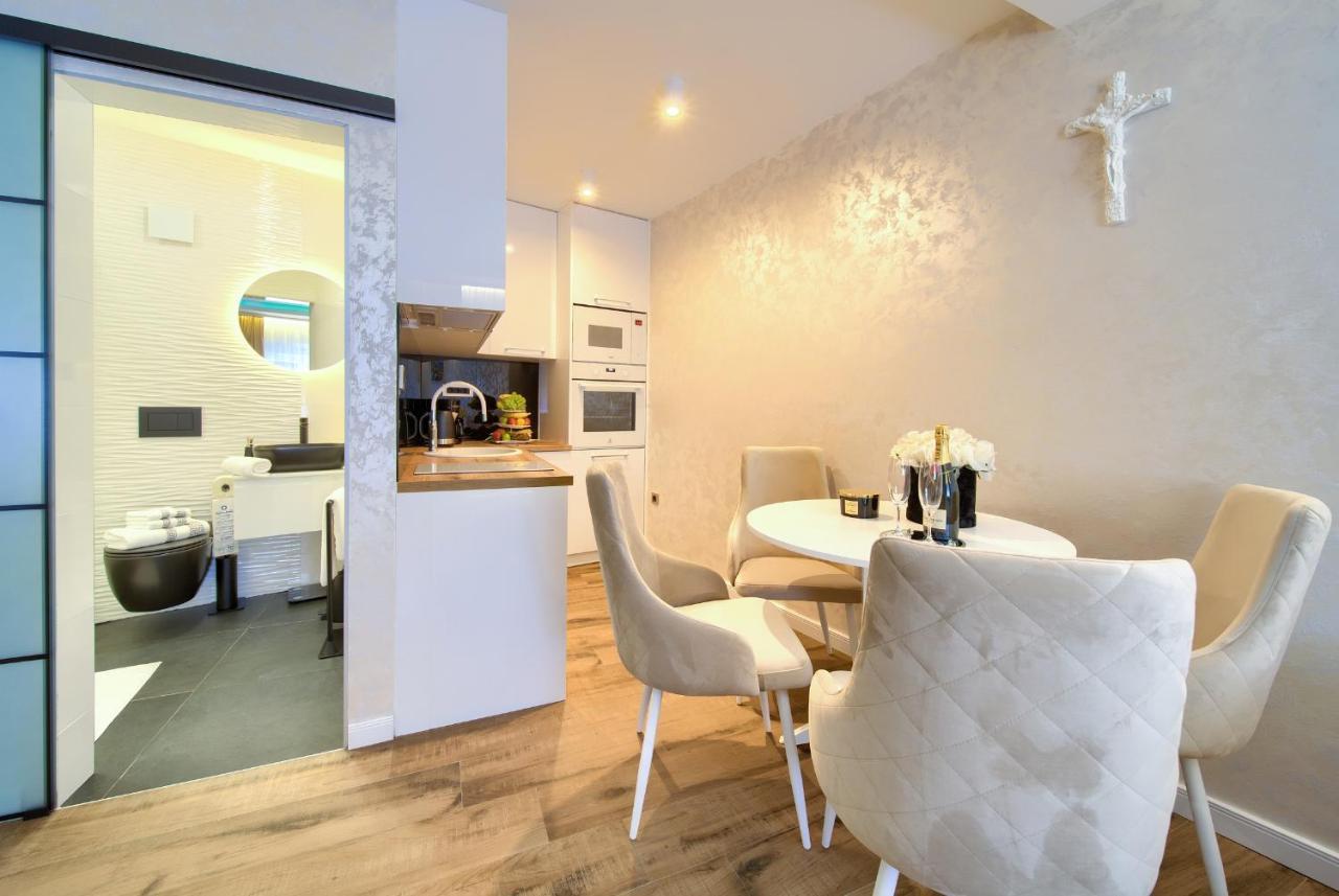 ראב Luxury Apartments Jf מראה חיצוני תמונה